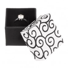 Ozdobne pudełeczko na pierścionek - czarnobiała kostka z ornamentami