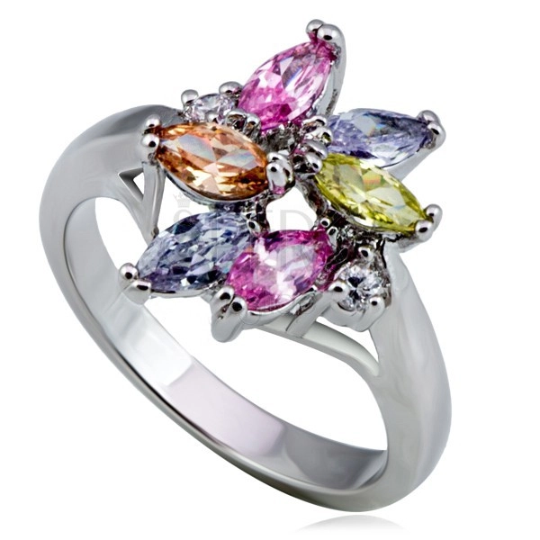 Błyszczący stalowy pierścionek kwiat, kolorowa łza i okrągłe cyrkonie