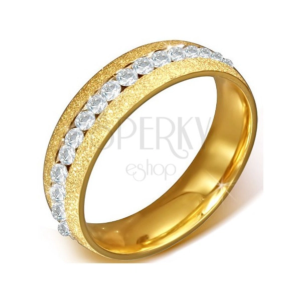 Stalowy pierścionek - złote piaskowanie, rząd okrągłych przeźroczystych cyrkoni