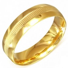 Złoty pierścionek ze stali chirurgicznej z paseczkiem pośrodku
