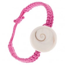 Różowa plecionka z imitacją muszli o okrągłym kształcie