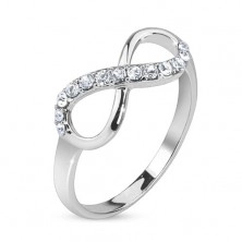 Srebrny pierścionek, symbol nieskończoności ozdobiony przezroczystymi kamyczkami