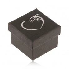 Czarne pudełeczko na pierścionek, małe ozdobne serce srebrnego koloru