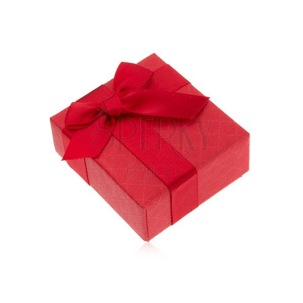 Prezentowe pudełeczko na pierścionek, czerwony kolor, kokardka, dekoracyjny wzór