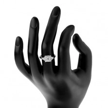 Zaręczynowy pierścionek ze srebra 925, błyszczący kwadrat, małe trójkąty