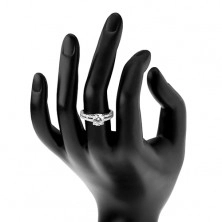 Zaręczynowy pierścionek ze srebra 925, rozdowojone ramiona, okrągła przezroczysta cyrkonia