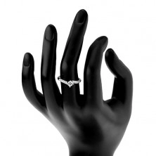 Zaręczynowy pierścionek ze srebra 925, cienkie błyszczące ramiona, okrągła bezbarwna cyrkonia