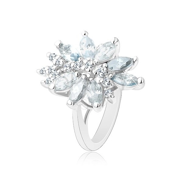 Lśniący pierścionek srebrnego koloru, duży niesymetryczny kwiat z kolorowych cyrkonii