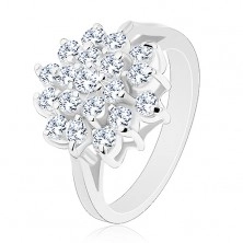 Lśniący pierścionek srebrnego koloru, duży kwiat z okrągłych przezroczystych cyrkonii