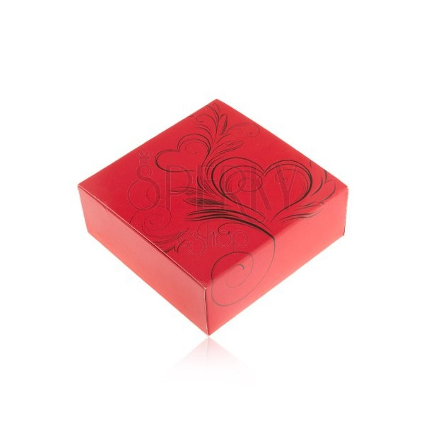 Czerwone upominkowe pudełeczko na zestaw biżuterii lub naszyjnik, czarny druk z serduszkami