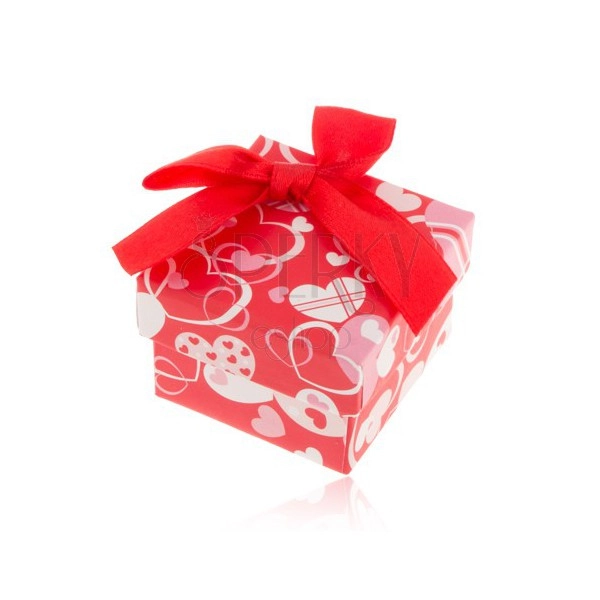Czerwono-białe pudełeczko na pierścionek, kolczyki lub zawieszkę, serduszka, kokardka