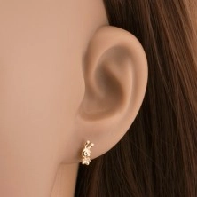 Piercing do ucha z żółtego 14K złota - błyszczący zajączek z przezroczystą cyrkonią