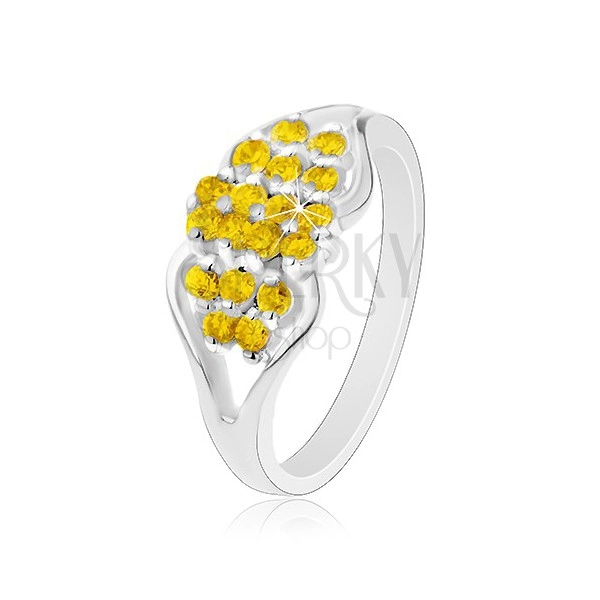 Pierścionek w srebrnym odcieniu, rozdzielone ramiona, okrągłe żółte cyrkonie