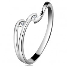 Diamentowy pierścionek z białego 14K złota - dwa błyszczące bezbarwne brylanty, lśniące linie ramion