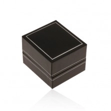 Czarne skórzane pudełeczko na pierścionek, cienka oprawa w srebrnym odcieniu