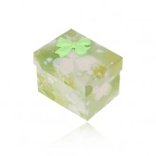 Zielono-białe pudełeczko na pierścionek lub kolczyki, wzór trójlistków, kokardka 