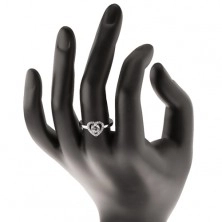 Rodowany pierścionek, srebro 925, błyszczący kontur serca i okrągła bezbarwna cyrkonia