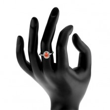 Srebrny pierścionek 925, ciemnopomarańczowa owalna cyrkonia w błyszczącej oprawie