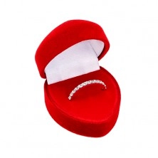 Pudełeczko - serce, na pierścionek lub kolczyki - czerwona aksamitna powierzchnia