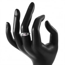Srebrny 925 pierścionek, różowe cyrkoniowe serce, rozdzielone ramiona z ornamentami