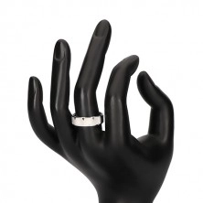 Srebrny pierścionek 925 - karbowana powierzchnia, błyszczące trójkątne nacięcia, 6 mm