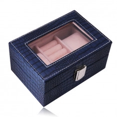 Prostokątne pudełko na biżuterię w ciemnoniebieskim kolorze - imitacja skóry krokodyla, klamra