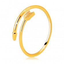 Pierścionek z żółtego 14K złota - skręcona strzała, rozłączone ramiona pierścionka