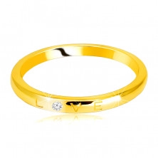 Diamentowa obrączka z żółtego 14K złota - napis "LOVE" z brylantem, gładka powierzchnia, 1,5 mm