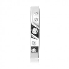 Srebrny pierścionek 925 – delikatne pęknięcie, pięć osadzonych cyrkonii