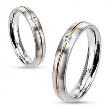 Stalowy pierścionek - srebrny, złoty rowek na środku oraz cyrkonia